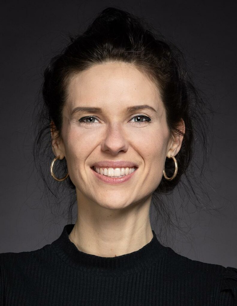 Ania Nussbaum